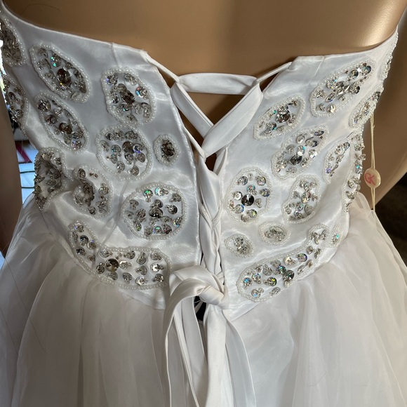 Grace Karin White Sleeveless Rhinestone and Embellished Fit & Flare Dress Size 4 - Picture 10 of 15